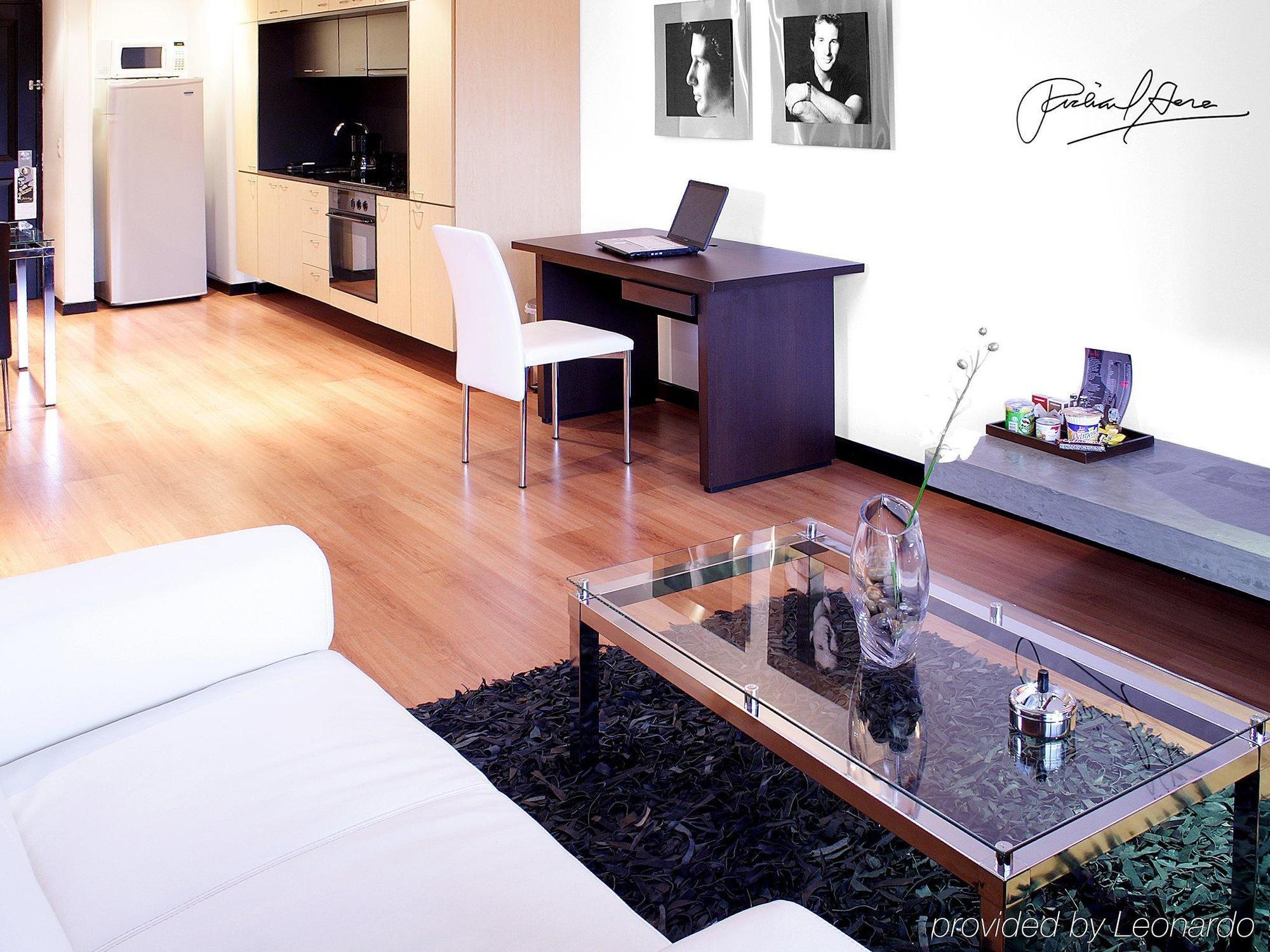 Hotel Celebrities Suites Bogotá Szoba fotó